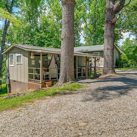Pet-Friendly Vacation Rental Cabin In Whittier Exterior photo