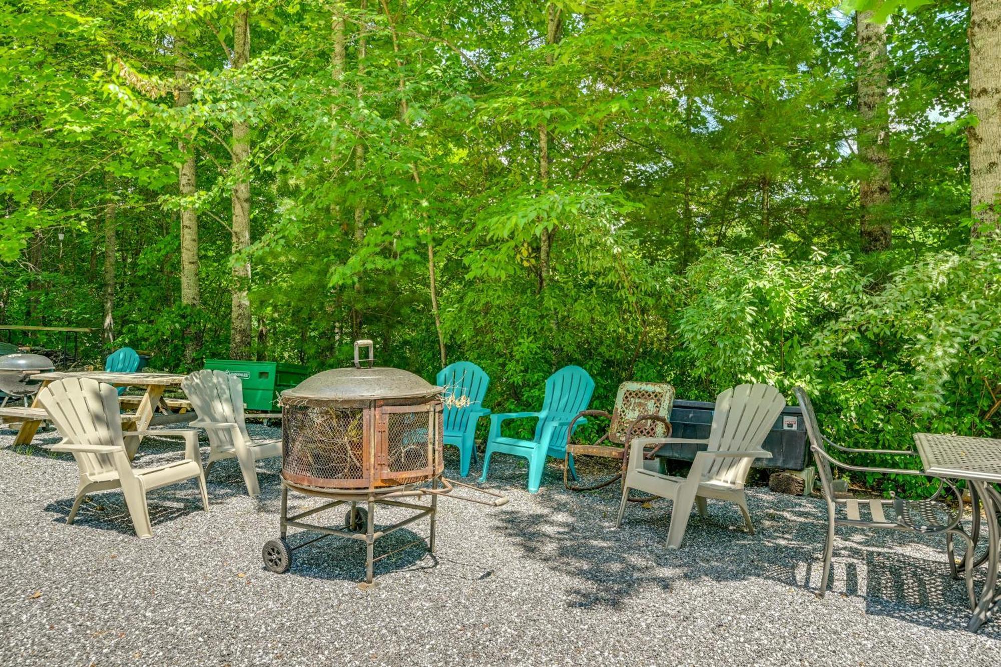 Pet-Friendly Vacation Rental Cabin In Whittier Exterior photo